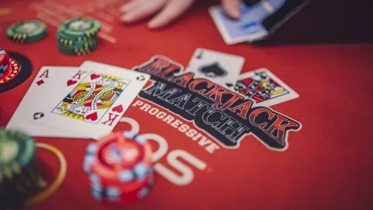 Spil blackjack hos Starburst casino